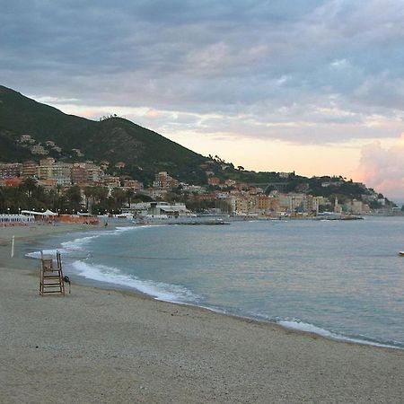 Apartament Quiete Ad Un Passo Dal Mare Albisola Superiore Zewnętrze zdjęcie